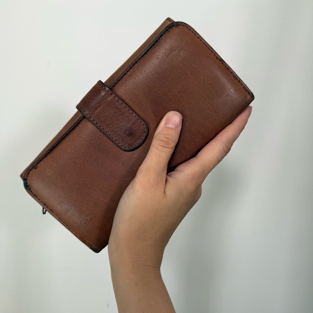 Wilson's Leather Brown Leather Wallet Bills Coin Pocket ID Window